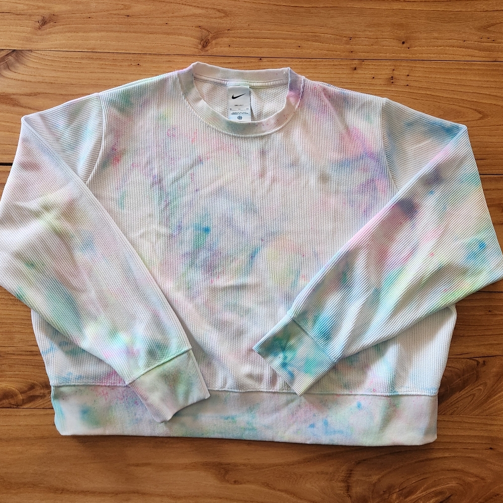 Nike Cropped Pastel Tie-dye Top/Sweatshirt - XL